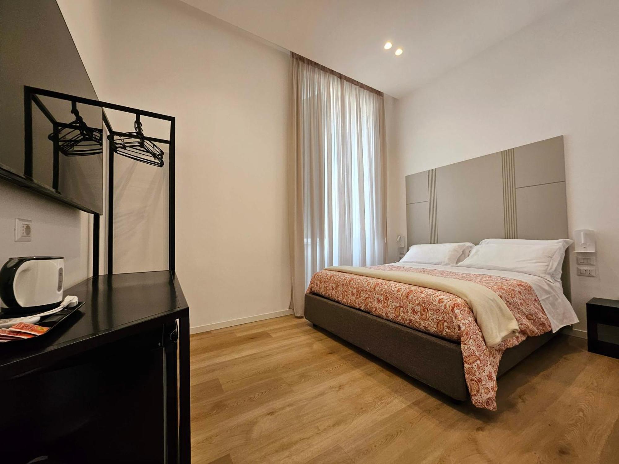 Monteoliveto Place
